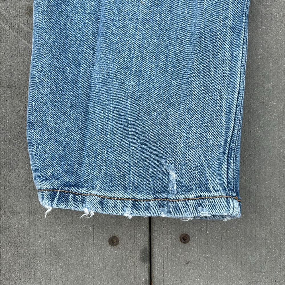 Abercrombie & Fitch Light Blue High-Rise Straight Jeans - Picture 5 of 8